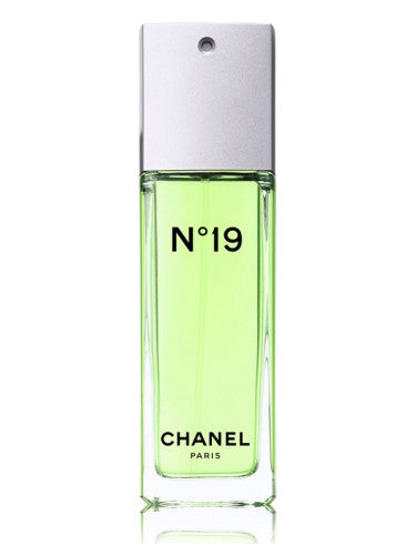 1_dad6767b-9ff4-4750-b700-c1b27f0a1feb.jpg Chanel N°19 Chanel for women 100ML - Image 1